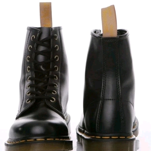 NEW Authentic Dr. Martens Felix 1460 Vegan 8 Eye Boots Black w/ Yellow Accents - Picture 8 of 9